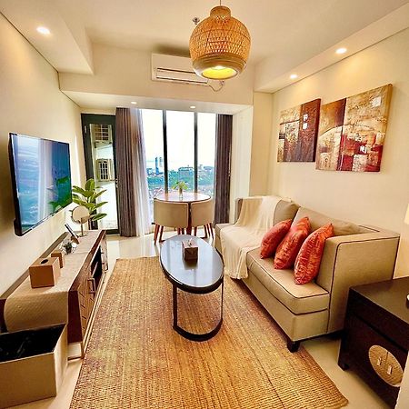 Verdela Pollux Meisterstadt Batam Apartement Esterno foto