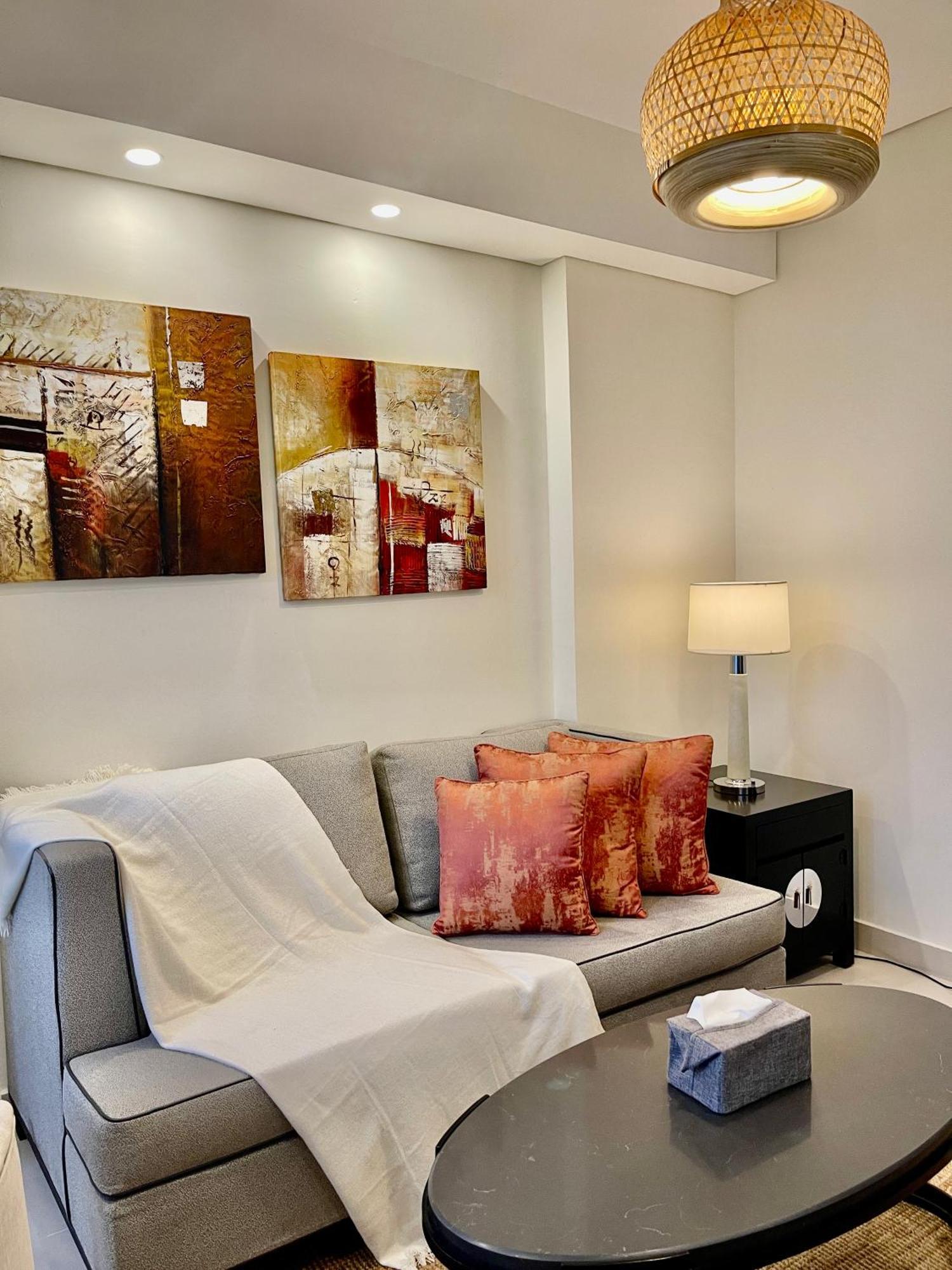 Verdela Pollux Meisterstadt Batam Apartement Esterno foto